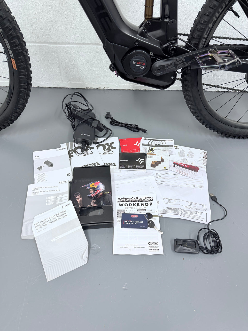 Large - 2021 Cube Stereo Hybrid 160 C62 SLT Full Suspension Mountain Bike - EMTB