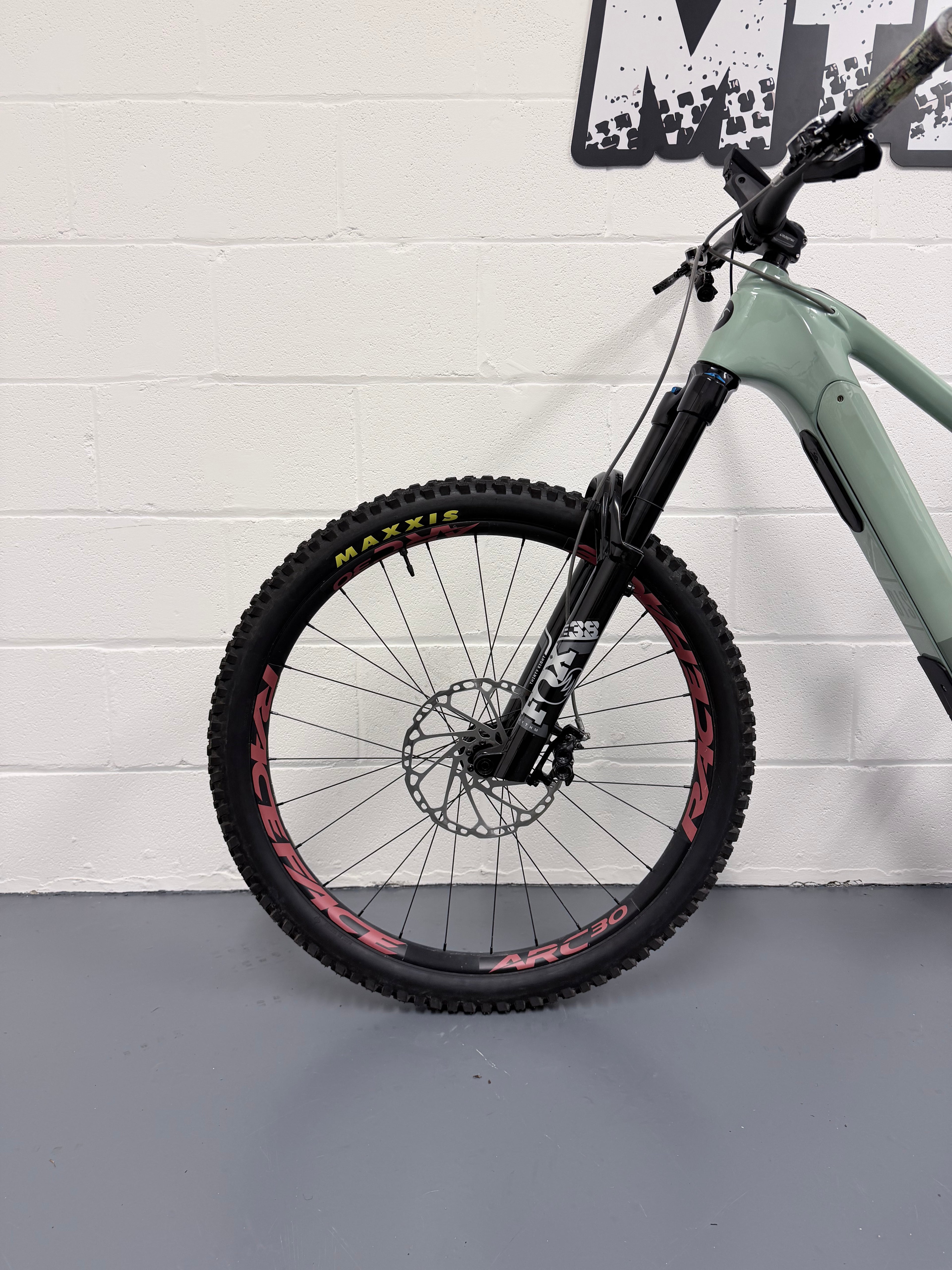 XL - 444 Miles - 2025 IBIS OSO 1.1 - UPGRADED Full Suspension Electric Mountain Bike - EMTB - MTB