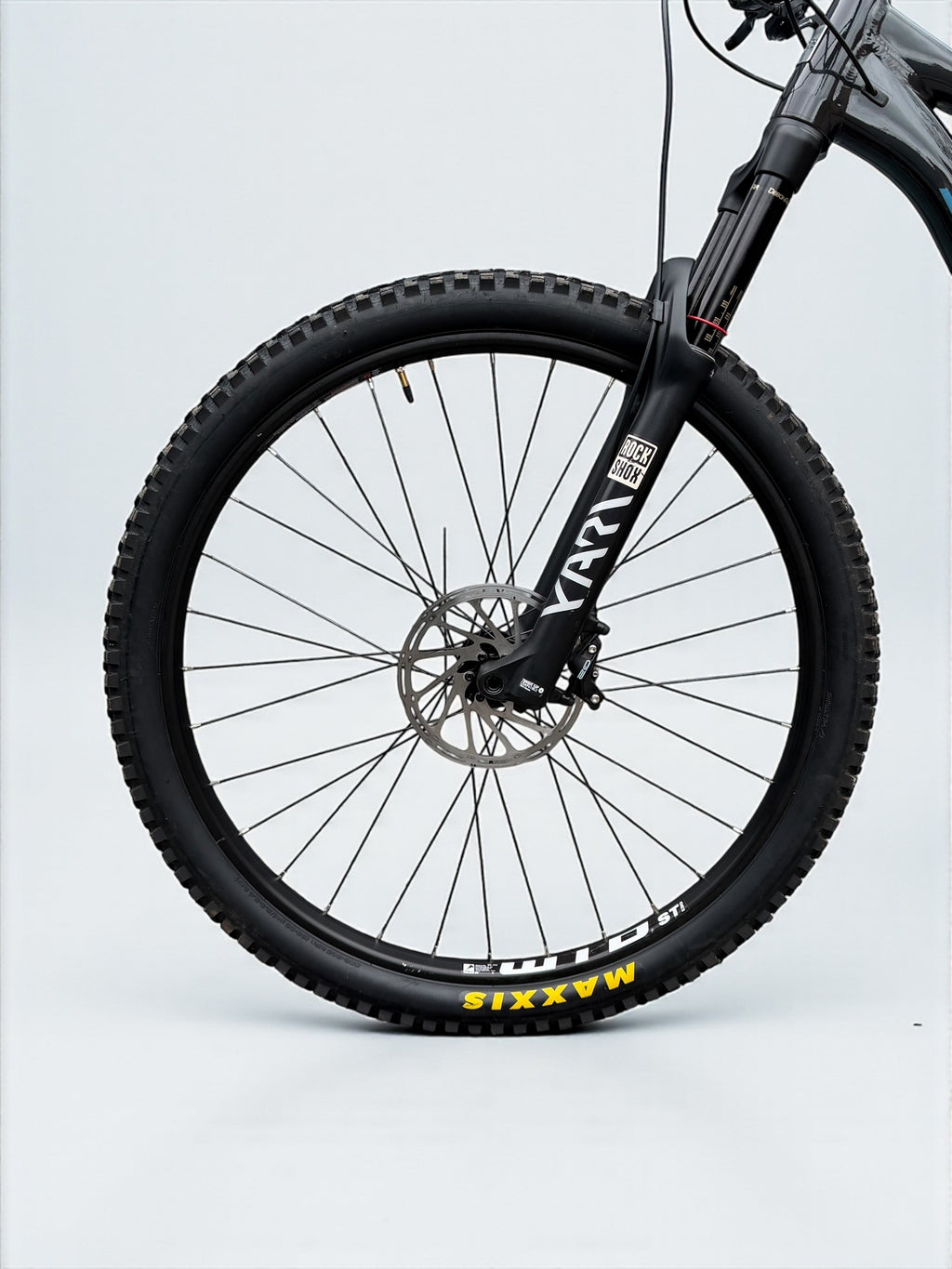 XL / Santa Cruz Hightower R Full Suspension Mountain Bike / LIKE NEW!