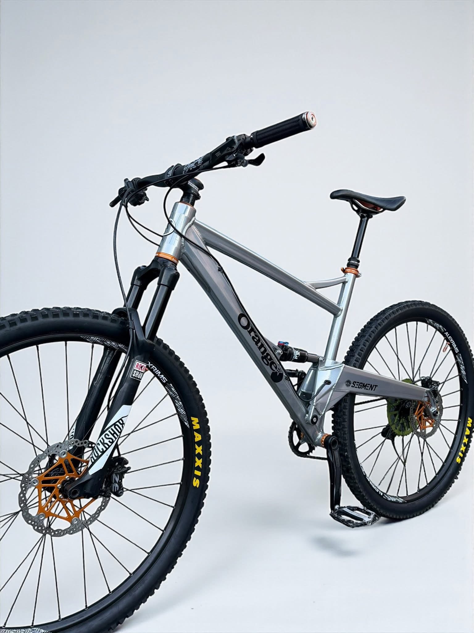 XL - Orange Segment RS