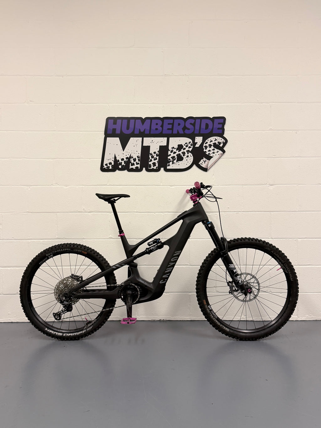 Large - 2024 Canyon Strive: ON CFR Underdog Full Suspension Electric Mountain Bike - EMTB