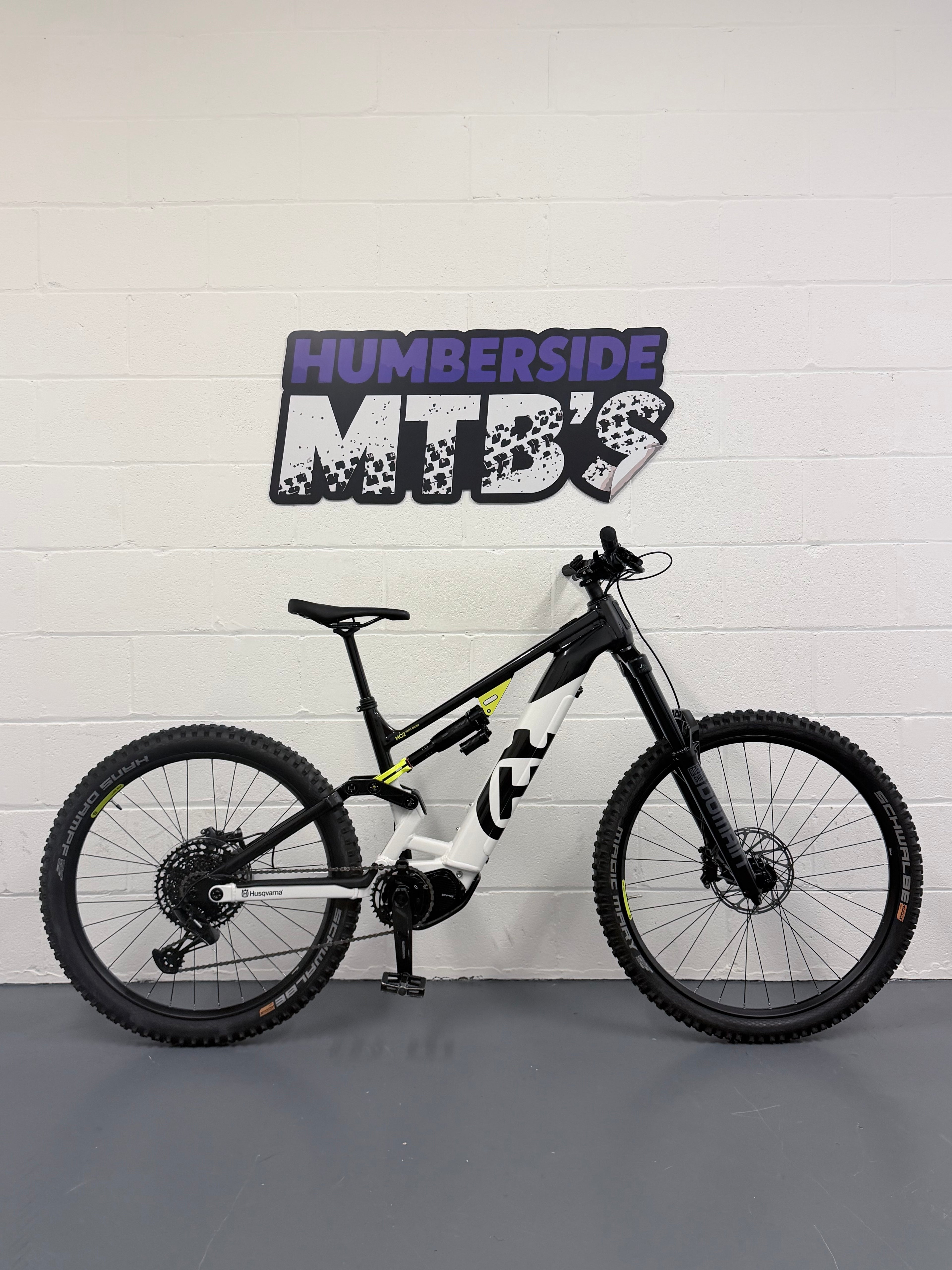 MEDIUM - 130 MILES! - HUSQVARNA HC2 FULL SUSPENSION ELECTRIC MOUNTAIN BIKE - EMTB - MTB
