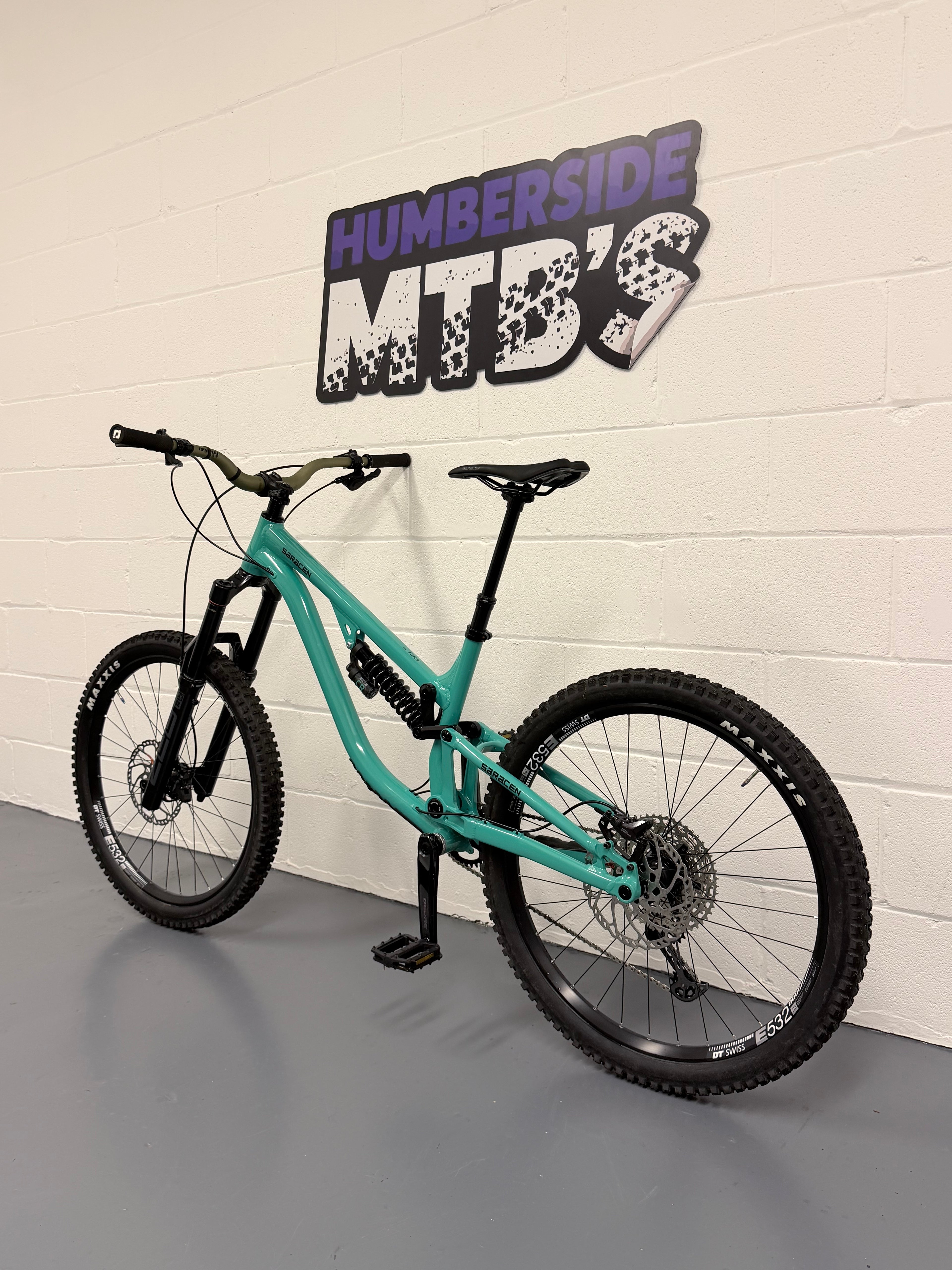 Large - 2025 Saracen Ariel 80 Full Suspension Mountain Bike - MTB - UPGRADED
