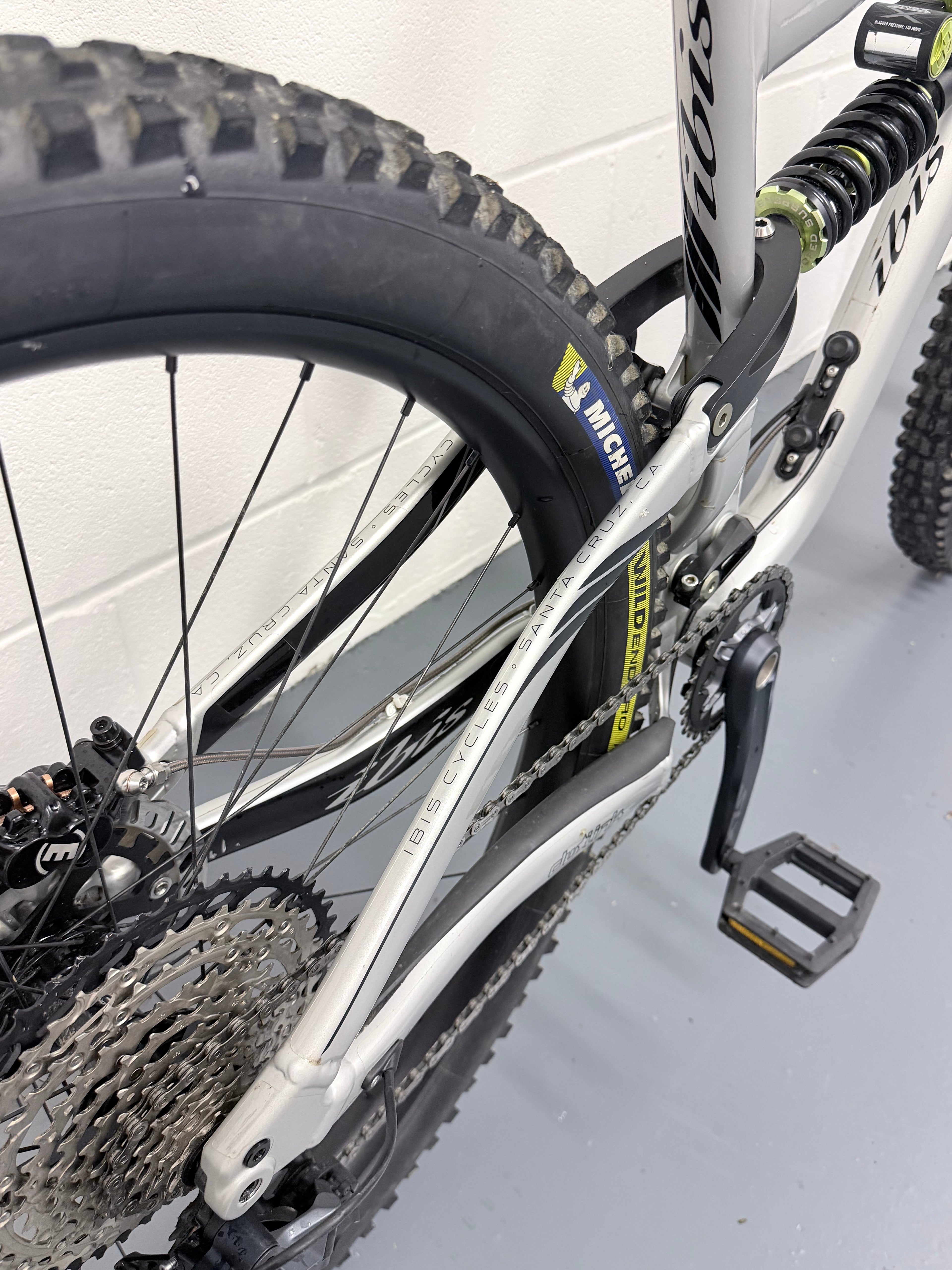 Large - Ibis Ripmo AF Full Suspension Mountain Bike - Custom Build