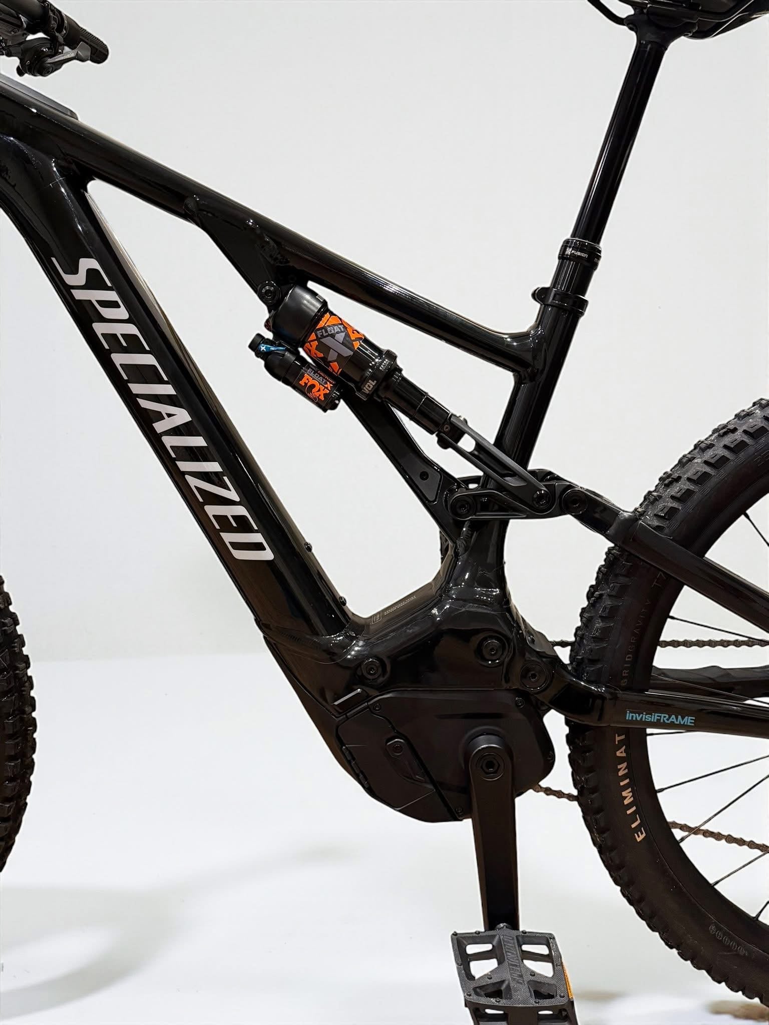 Large - S4 - 219 Miles - Specialized Levo Comp Alloy