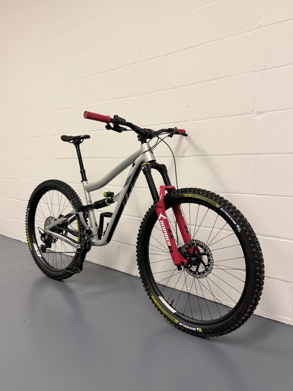 Large - Ibis Ripmo AF Full Suspension Mountain Bike - Custom Build