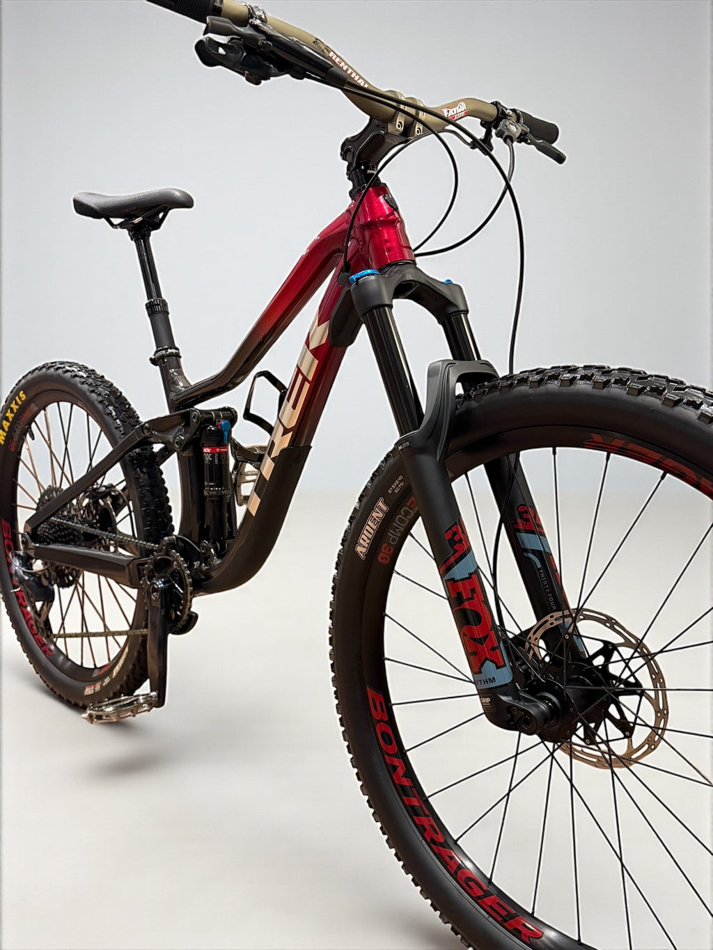 Small / Trek Fuel EX8 Full Suspension Mountain Bike / MTB / Fox