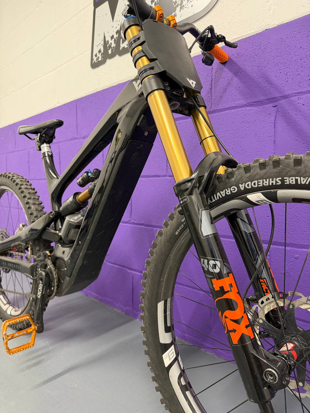 YT DECOY 1/1 BUILD - EMTB