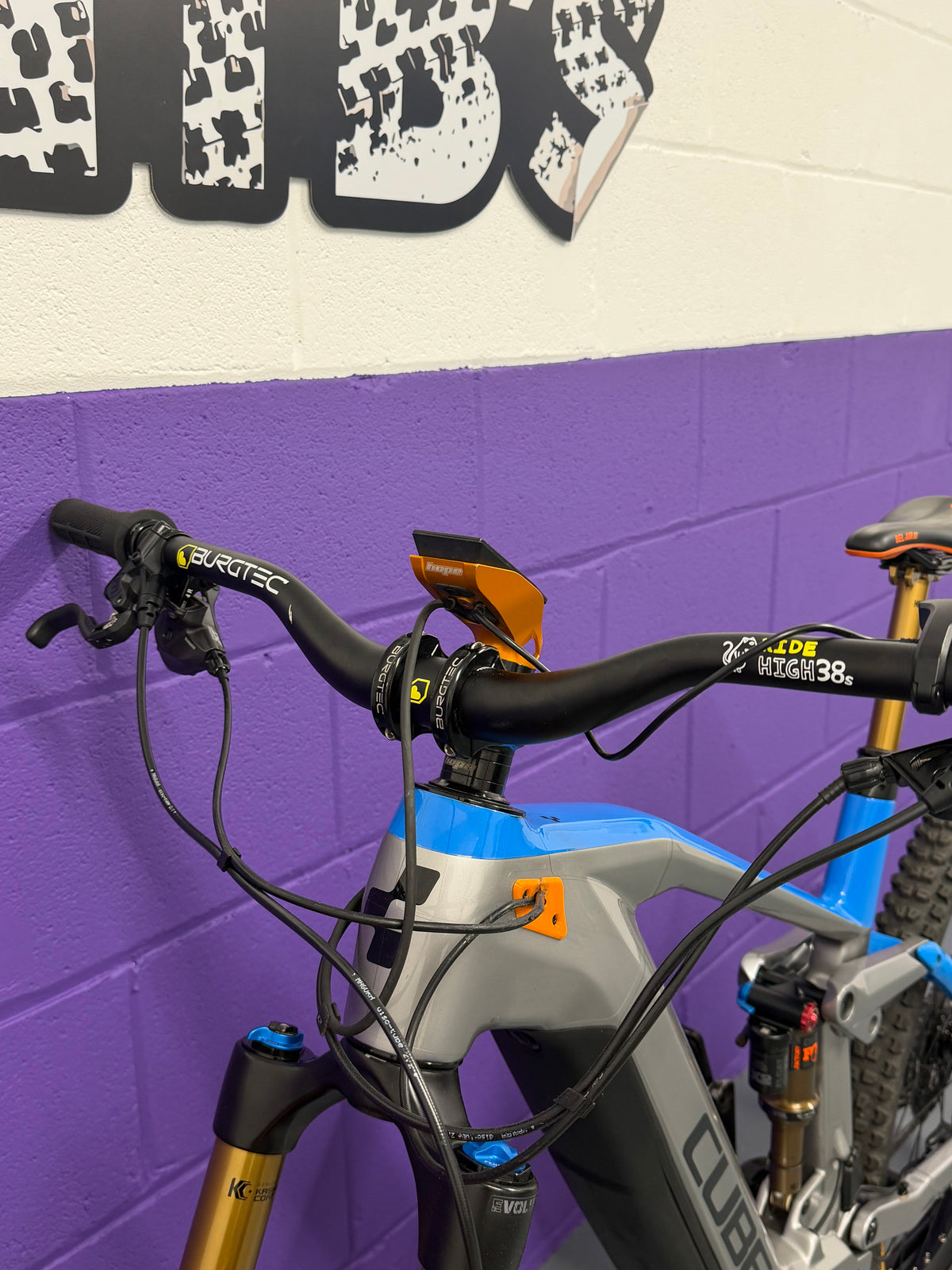 Large / Cube Stereo Hybrid 160 ActionTeam / EMTB / E-BIKE / MTB