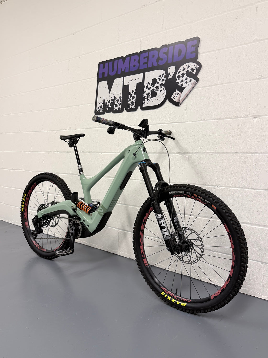 XL - 444 Miles - 2025 IBIS OSO 1.1 - UPGRADED Full Suspension Electric Mountain Bike - EMTB - MTB