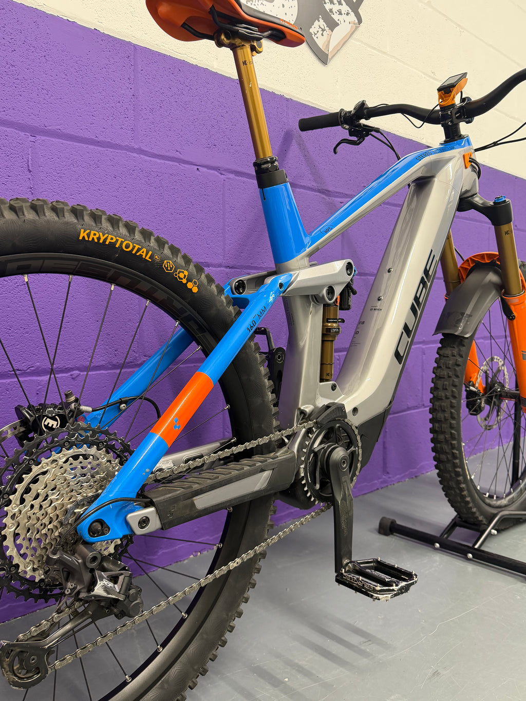 Large / Cube Stereo Hybrid 160 ActionTeam / EMTB / E-BIKE / MTB