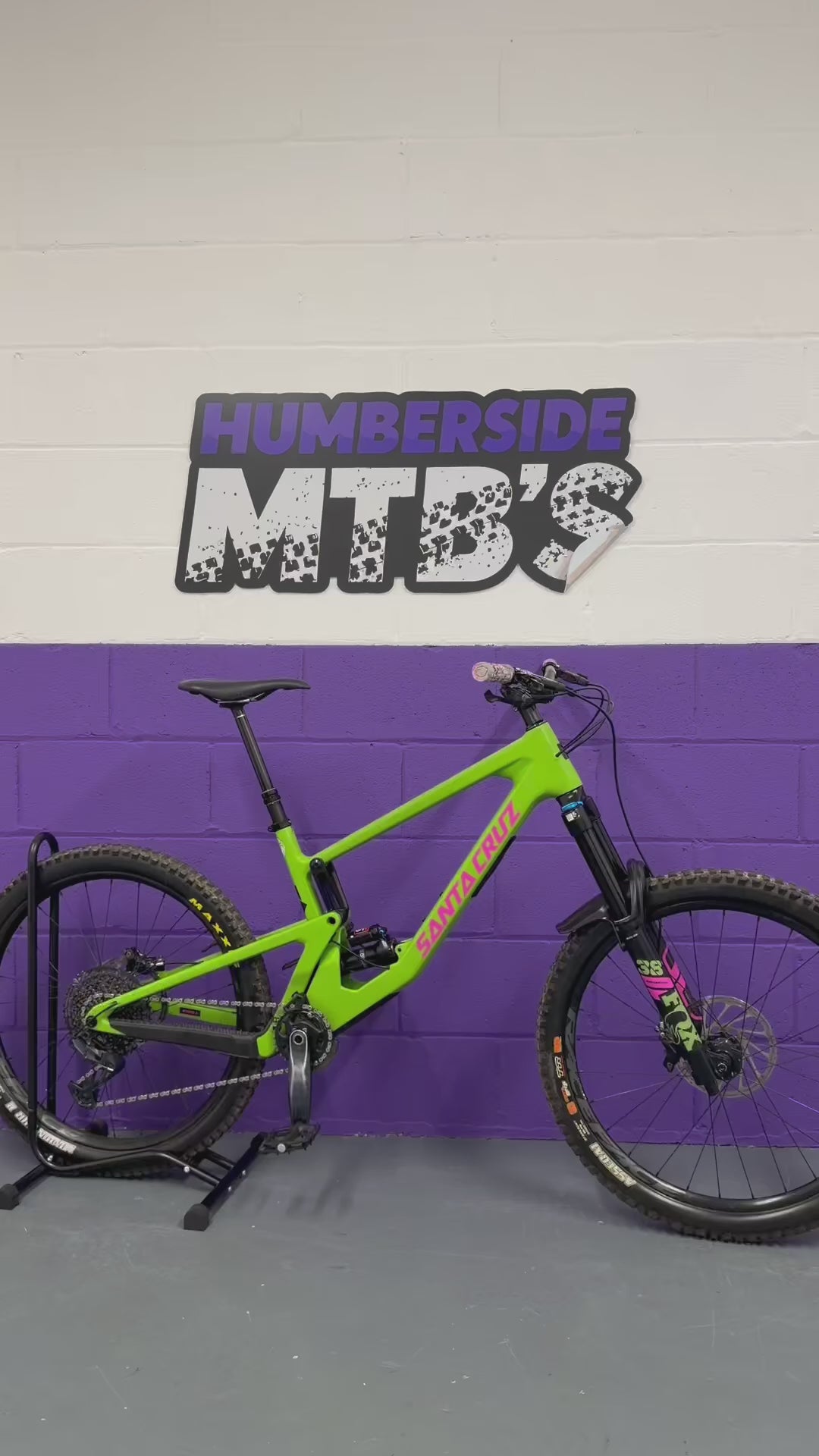 Large / 2022 Santa Cruz Nomad CS - Adder Green / MTB