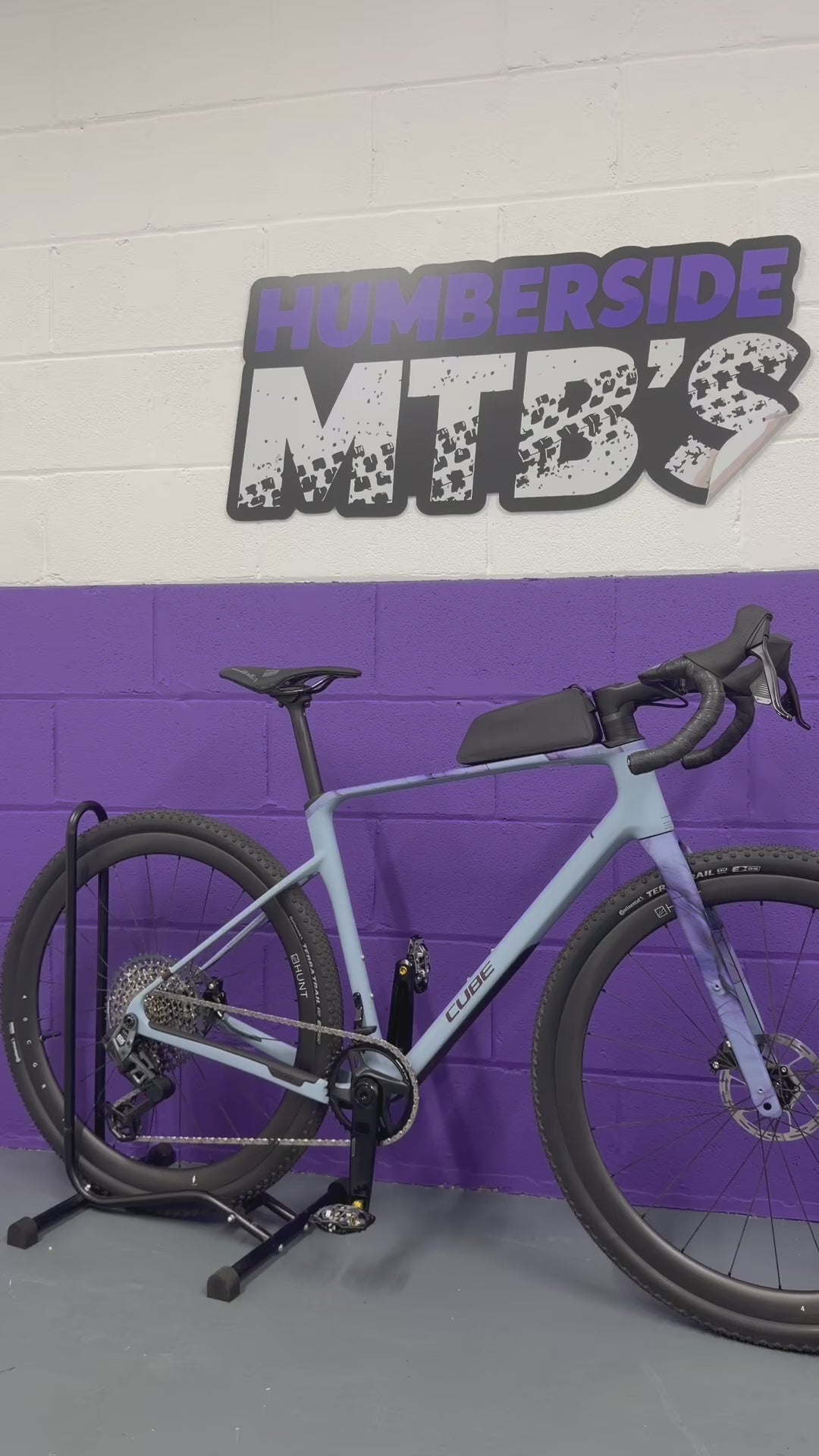 Medium - 2025 CUBE NUROAD C:62 EX CARBON - UPGRADED - GRAVEL BIKE