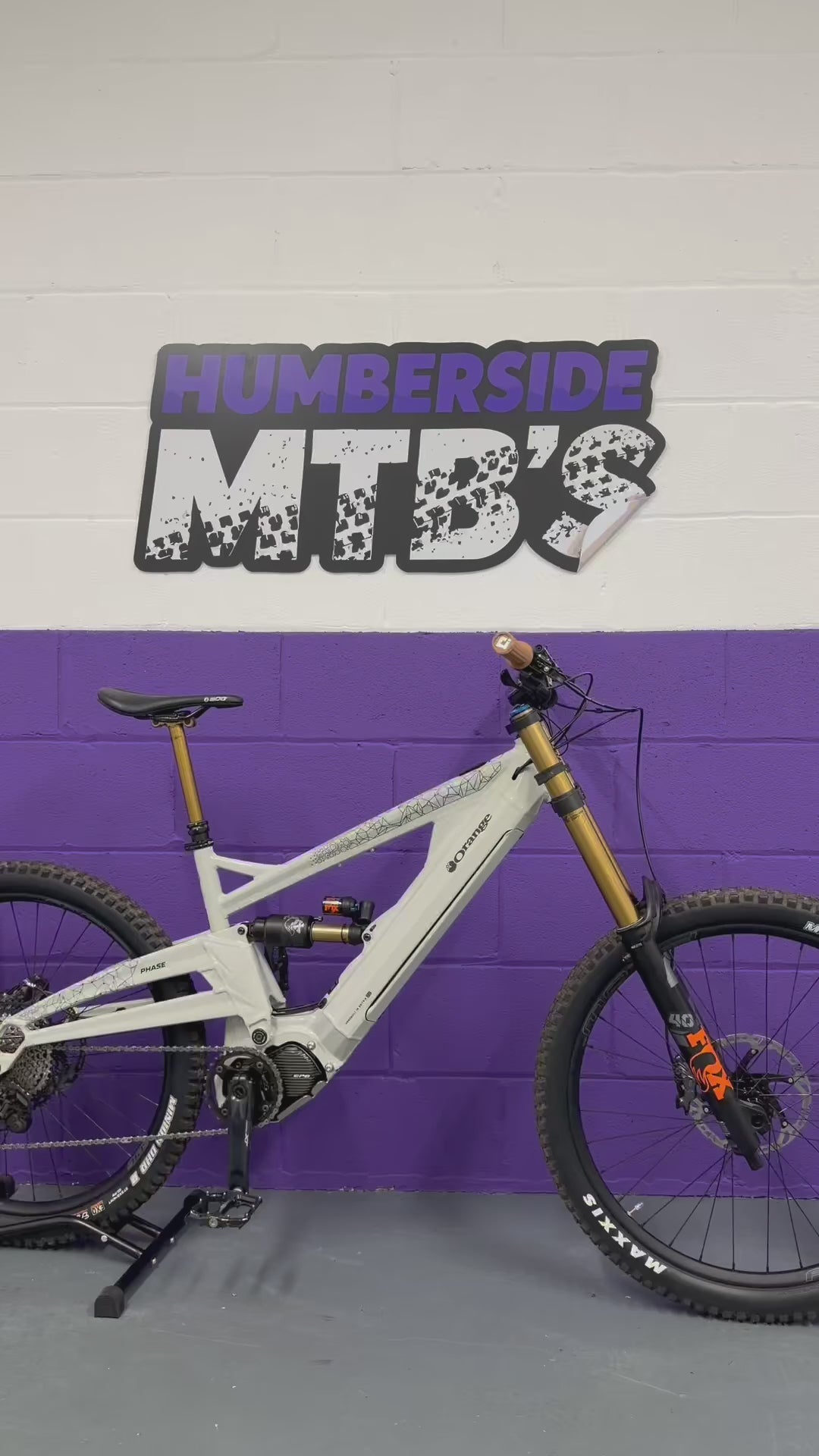 COMING SOON: Medium / Orange Phase Custom Build