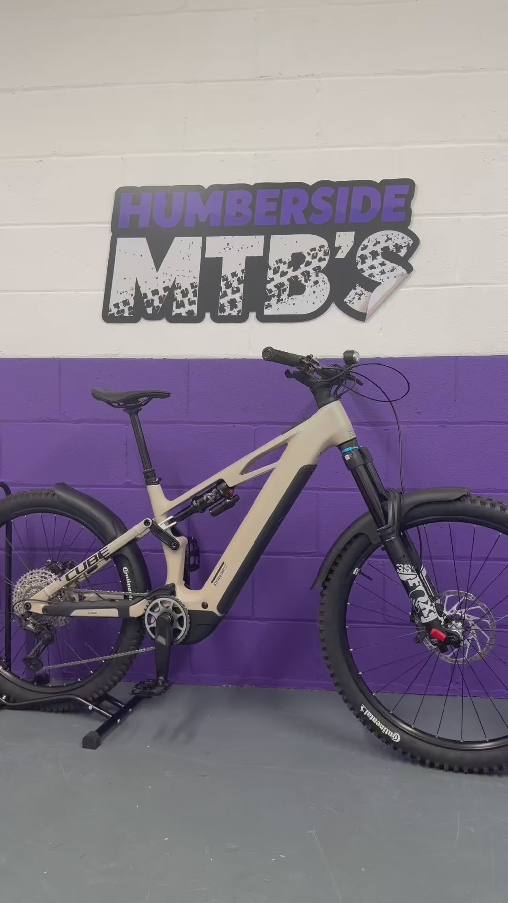 Large / 23 Miles! / 2026 Cube Stereo Hybrid One77 HPC SLX 800