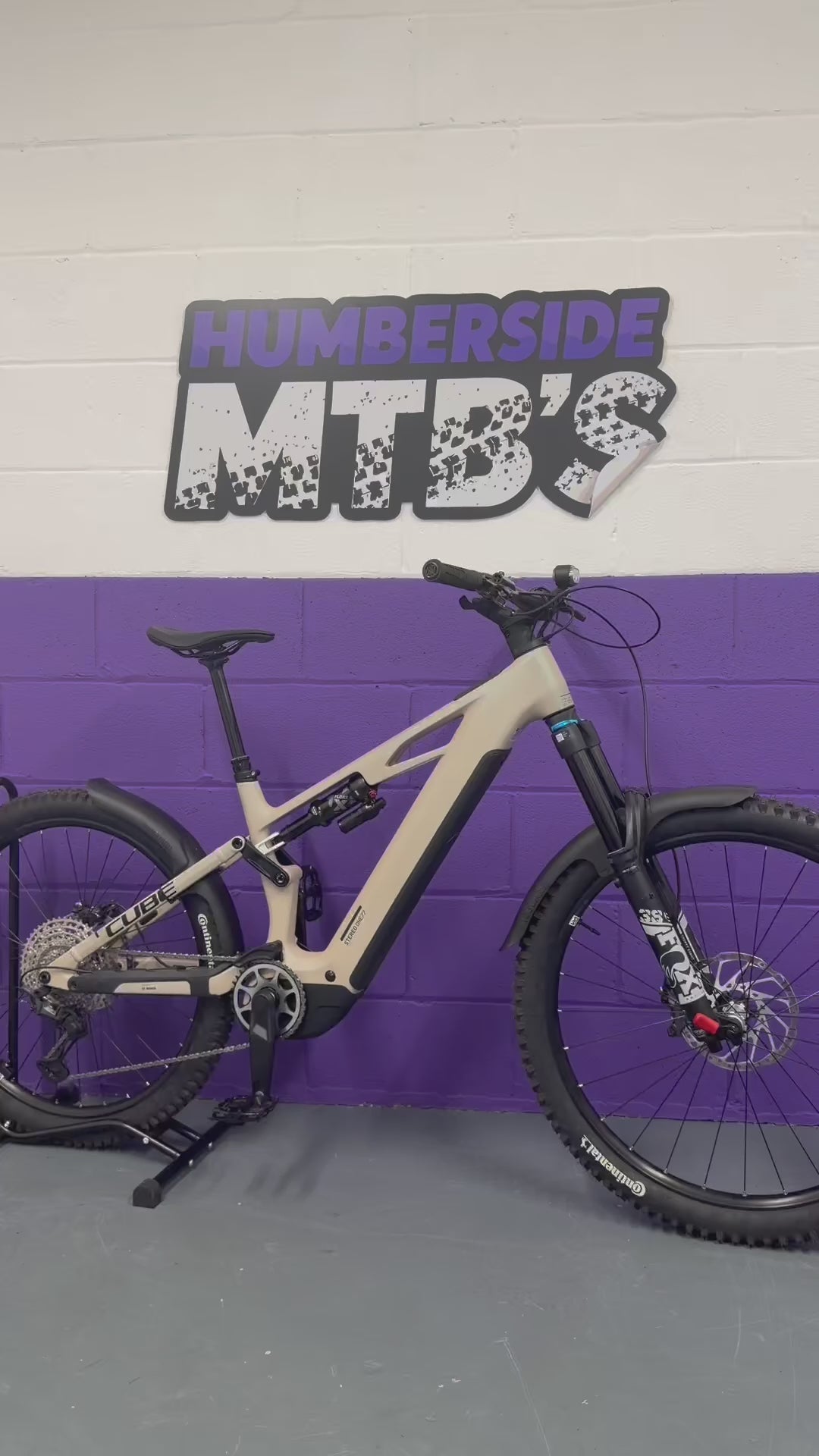 Large / 23 Miles! / 2026 Cube Stereo Hybrid One77 HPC SLX 800